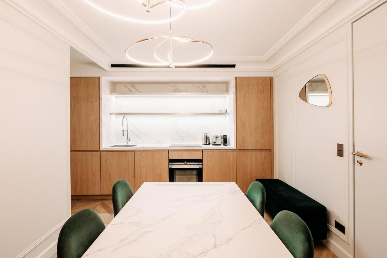Highstay - Luxury Serviced Apartments - Louvre-Rivoli Paris Eksteriør billede