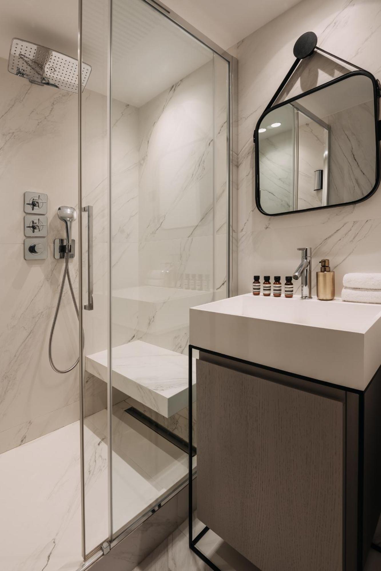 Highstay - Luxury Serviced Apartments - Louvre-Rivoli Paris Eksteriør billede